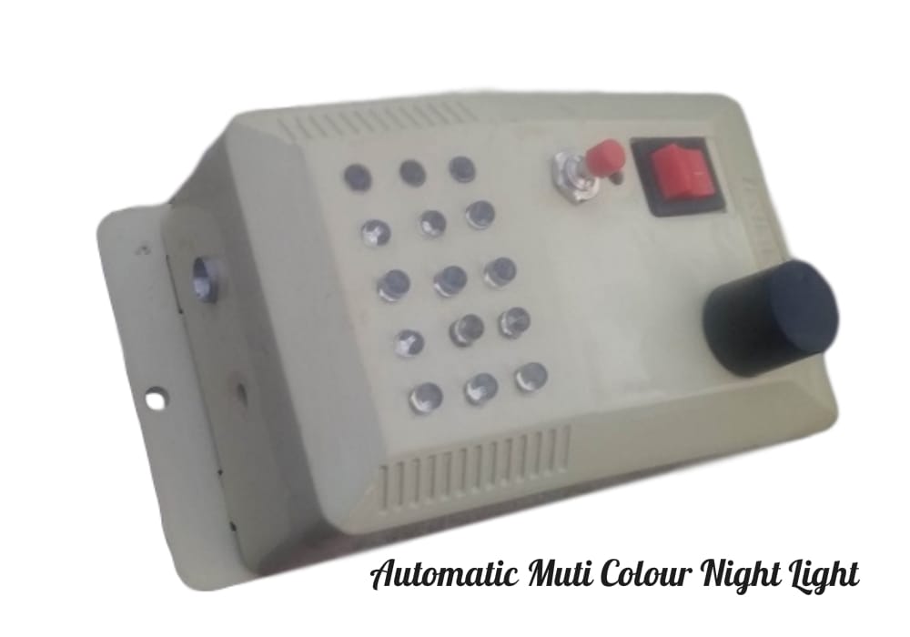 Prototype of a automatic multi color night light circuit